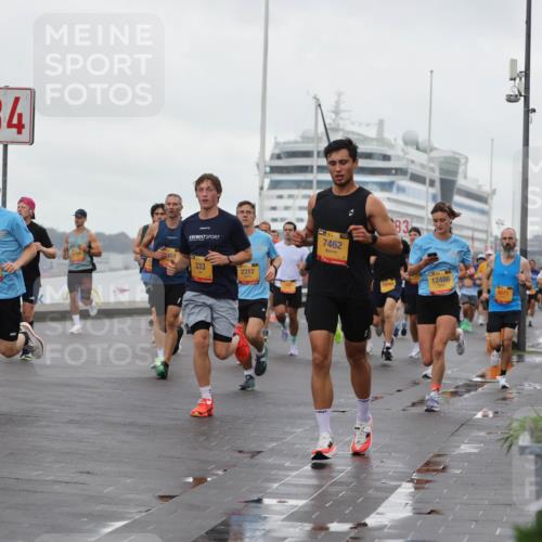 13.09.2026 - Kiel Lauf Andreas Tolksdorf http://msf.ph/oto/10400538 13.09.2026 10:58:20 Kiellinie 2392, 4, 451, 333, 10728, 2312, 7462, 3, 12769, 12486, 9071 meine-sportfotos.de