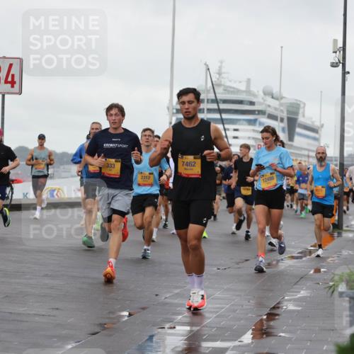 13.09.2026 - Kiel Lauf Andreas Tolksdorf http://msf.ph/oto/10400546 13.09.2026 10:58:20 Kiellinie 10728, 4, 9039, 333, 2312, 7462, 12769, 12486, 9071 meine-sportfotos.de