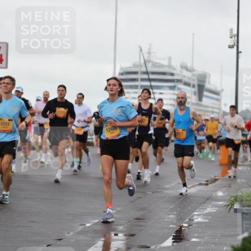 13.09.2026 - Kiel Lauf Andreas Tolksdorf http://msf.ph/oto/10400568 13.09.2026 10:58:22 Kiellinie 1, 38, 7462, 4, 2312, 12486, 1071 meine-sportfotos.de