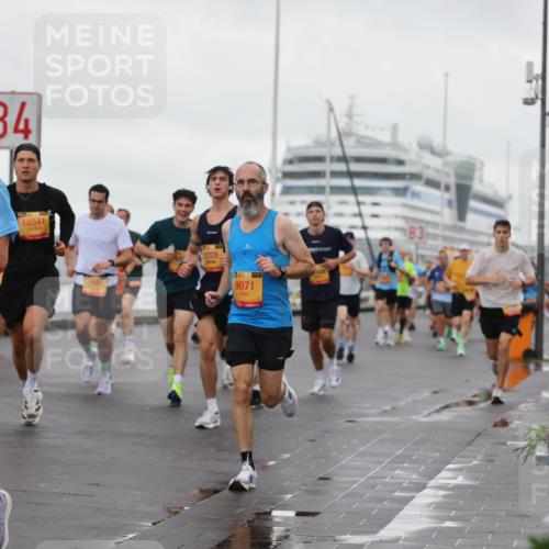 13.09.2026 - Kiel Lauf Andreas Tolksdorf http://msf.ph/oto/10400593 13.09.2026 10:58:23 Kiellinie 4, 12486, 10341, 2228, 38, 9071, 83 meine-sportfotos.de