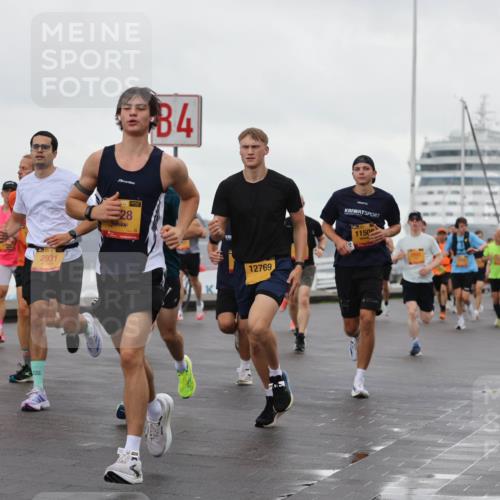 13.09.2026 - Kiel Lauf Andreas Tolksdorf http://msf.ph/oto/10400627 13.09.2026 10:58:25 Kiellinie 9368, 2931, 38, 28, 84, 12769, 1150 meine-sportfotos.de