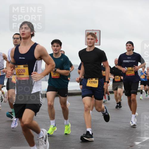 13.09.2026 - Kiel Lauf Andreas Tolksdorf http://msf.ph/oto/10400643 13.09.2026 10:58:25 Kiellinie 9368, 8501, 1, 39, 2228, 165, 38, 12769, 8882, 11508 meine-sportfotos.de
