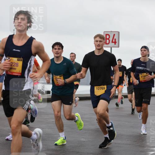 13.09.2026 - Kiel Lauf Andreas Tolksdorf http://msf.ph/oto/10400647 13.09.2026 10:58:25 Kiellinie 9368, 228, 4, 12769, 115, 2993 meine-sportfotos.de