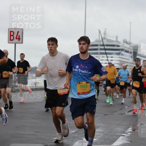 13.09.2026 - Kiel Lauf Andreas Tolksdorf http://msf.ph/oto/10400658 13.09.2026 10:58:27 Kiellinie 3, 8882, 4, 1138, 7003, 1745 meine-sportfotos.de