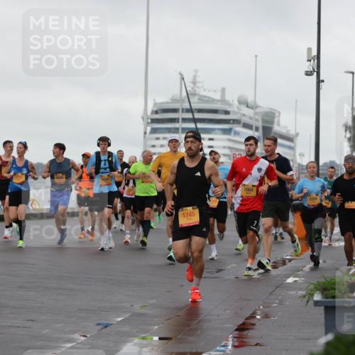 13.09.2026 - Kiel Lauf Andreas Tolksdorf http://msf.ph/oto/10400674 13.09.2026 10:58:28 Kiellinie 4, 53, 3, 2993, 4590, 8308, 39, 1745, 2, 7004, 5266, 1 meine-sportfotos.de