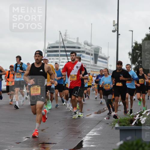 13.09.2026 - Kiel Lauf Andreas Tolksdorf http://msf.ph/oto/10400687 13.09.2026 10:58:28 Kiellinie 4, 45901, 8308, 4, 35, 1745, 615, 7004, 5266, 7048 meine-sportfotos.de