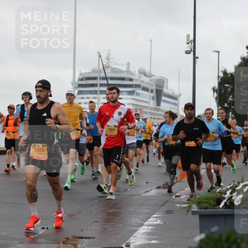 13.09.2026 - Kiel Lauf Andreas Tolksdorf http://msf.ph/oto/10400692 13.09.2026 10:58:28 Kiellinie 4, 4590, 1745, 6150, 7004 meine-sportfotos.de