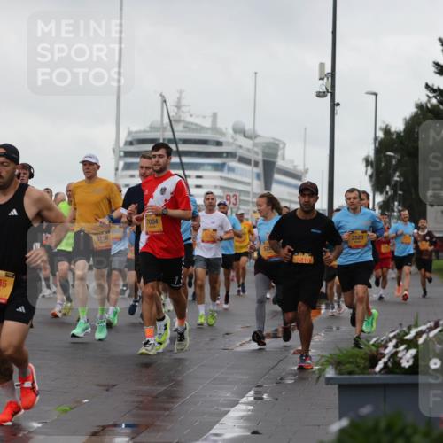 13.09.2026 - Kiel Lauf Andreas Tolksdorf http://msf.ph/oto/10400697 13.09.2026 10:58:29 Kiellinie 4, 4590, 1745, 6150, 7004, 83, 52, 2523 meine-sportfotos.de