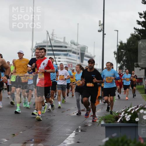 13.09.2026 - Kiel Lauf Andreas Tolksdorf http://msf.ph/oto/10400701 13.09.2026 10:58:29 Kiellinie 4, 4590, 38, 1745, 6150, 7004, 3, 7, 520, 9419, 2523 meine-sportfotos.de