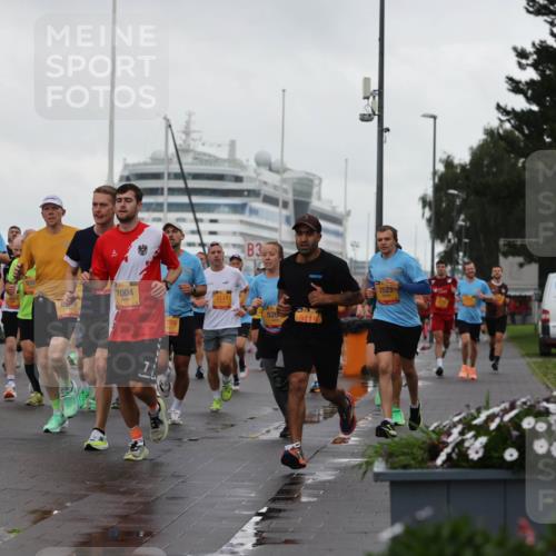 13.09.2026 - Kiel Lauf Andreas Tolksdorf http://msf.ph/oto/10400704 13.09.2026 10:58:29 Kiellinie 41, 39, 1745, 7004, 109, 3, 5114, 526, 9419, 2523 meine-sportfotos.de