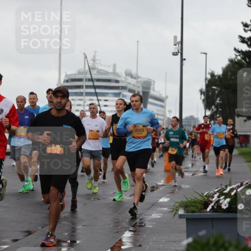 13.09.2026 - Kiel Lauf Andreas Tolksdorf http://msf.ph/oto/10400724 13.09.2026 10:58:30 Kiellinie 38, 7004, 9419, 78, 2523, 511 meine-sportfotos.de