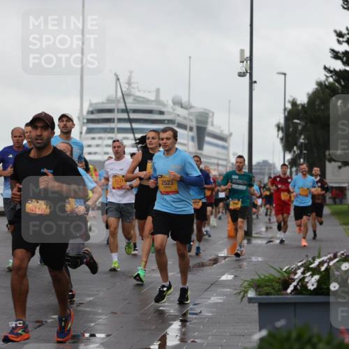 13.09.2026 - Kiel Lauf Andreas Tolksdorf http://msf.ph/oto/10400728 13.09.2026 10:58:30 Kiellinie 4, 330, 7004, 7, 9419, 66, 51119, 2523 meine-sportfotos.de