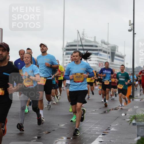13.09.2026 - Kiel Lauf Andreas Tolksdorf http://msf.ph/oto/10400735 13.09.2026 10:58:31 Kiellinie 4, 38, 7004, 35, 5266, 7, 9419, 1109, 39, 2523, 3 meine-sportfotos.de