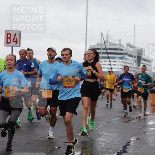 13.09.2026 - Kiel Lauf Andreas Tolksdorf http://msf.ph/oto/10400748 13.09.2026 10:58:31 Kiellinie 150, 512, 21, 4, 9350, 4, 38, 5266, 11109, 48, 39, 2523, 8434, 460 meine-sportfotos.de