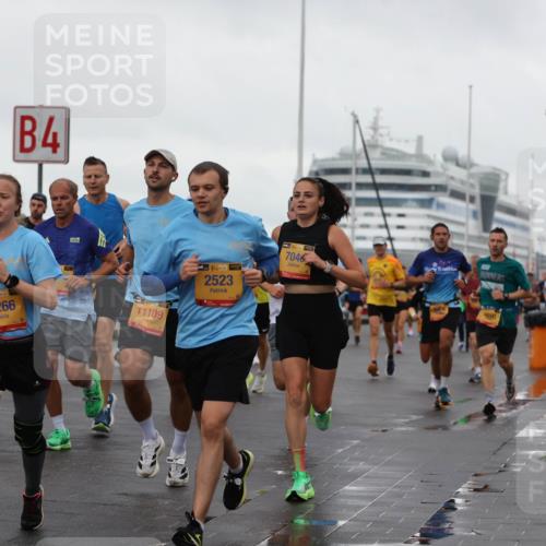 13.09.2026 - Kiel Lauf Andreas Tolksdorf http://msf.ph/oto/10400750 13.09.2026 10:58:31 Kiellinie 935, 4, 4, 6150, 39, 5266, 11109, 39, 2523, 38, 7046, 650 meine-sportfotos.de
