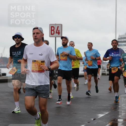 13.09.2026 - Kiel Lauf Andreas Tolksdorf http://msf.ph/oto/10400796 13.09.2026 10:58:33 Kiellinie 8210, 11030, 2026, 1759, 4, 9600, 38, 511, 1077, 83, 8454, 3650 meine-sportfotos.de