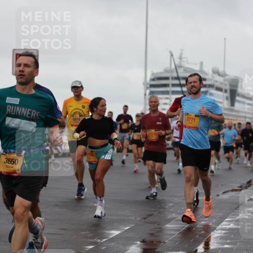 13.09.2026 - Kiel Lauf Andreas Tolksdorf http://msf.ph/oto/10400830 13.09.2026 10:58:35 Kiellinie 5918, 1, 38, 3650, 792, 12235, 3771, 4813 meine-sportfotos.de