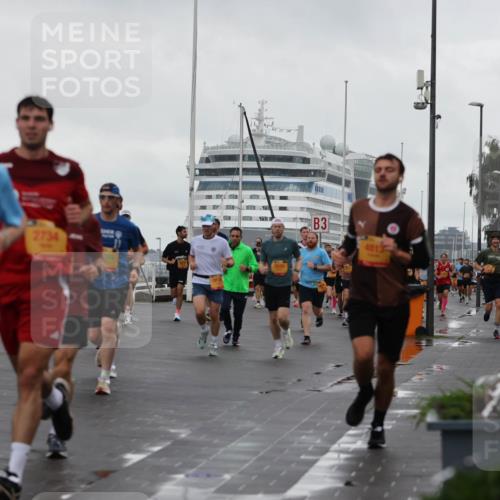13.09.2026 - Kiel Lauf Andreas Tolksdorf http://msf.ph/oto/10400855 13.09.2026 10:58:37 Kiellinie 3771, 2734, 22, 3, 4813, 100 meine-sportfotos.de