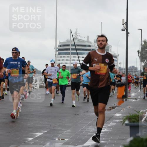 13.09.2026 - Kiel Lauf Andreas Tolksdorf http://msf.ph/oto/10400859 13.09.2026 10:58:37 Kiellinie 12235, 73, 9, 313, 1465 meine-sportfotos.de