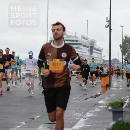 13.09.2026 - Kiel Lauf Andreas Tolksdorf http://msf.ph/oto/10400879 13.09.2026 10:58:38 Kiellinie 4, 1465, 11334, 4813, 83, 100 meine-sportfotos.de