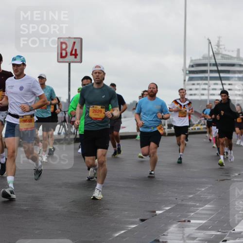 13.09.2026 - Kiel Lauf Andreas Tolksdorf http://msf.ph/oto/10400895 13.09.2026 10:58:41 Kiellinie 4, 39, 1145, 3648, 2629, 3 meine-sportfotos.de