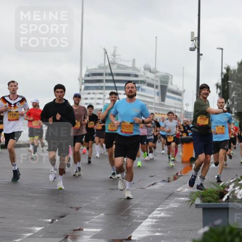 13.09.2026 - Kiel Lauf Andreas Tolksdorf http://msf.ph/oto/10400930 13.09.2026 10:58:43 Kiellinie 4, 1145, 7570, 1627, 4730, 4749 meine-sportfotos.de