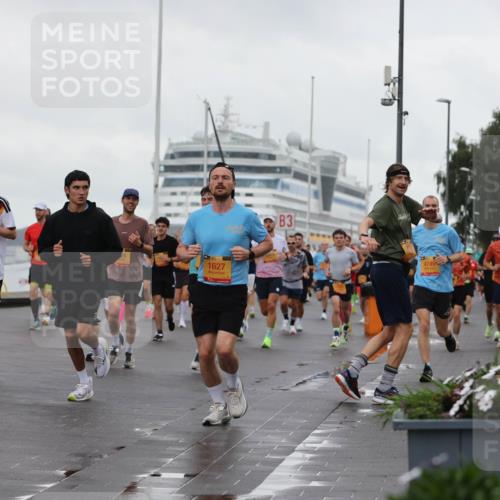 13.09.2026 - Kiel Lauf Andreas Tolksdorf http://msf.ph/oto/10400938 13.09.2026 10:58:43 Kiellinie 4, 1145, 7, 39, 1627, 3, 4749 meine-sportfotos.de