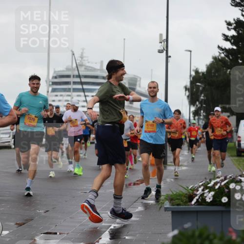 13.09.2026 - Kiel Lauf Andreas Tolksdorf http://msf.ph/oto/10400960 13.09.2026 10:58:44 Kiellinie 1, 39, 1627, 7570, 4749, 11794 meine-sportfotos.de