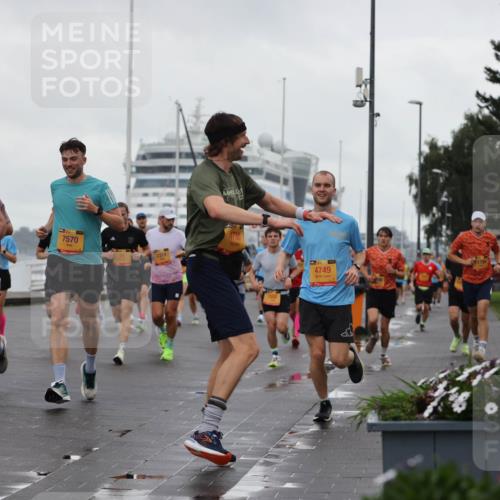 13.09.2026 - Kiel Lauf Andreas Tolksdorf http://msf.ph/oto/10400967 13.09.2026 10:58:45 Kiellinie 4, 1, 39, 1627, 4730, 7570, 11794, 4749 meine-sportfotos.de