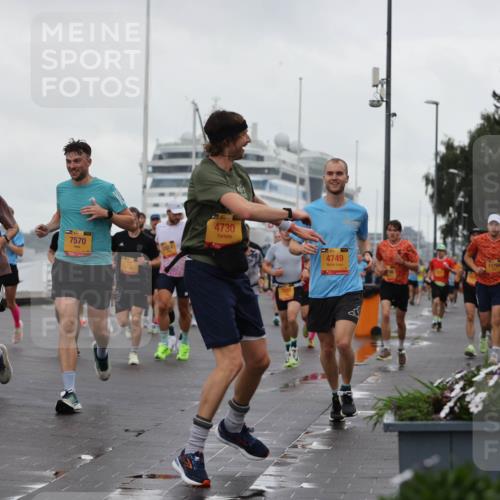 13.09.2026 - Kiel Lauf Andreas Tolksdorf http://msf.ph/oto/10400969 13.09.2026 10:58:45 Kiellinie 1, 30, 1627, 7570, 14, 14, 39, 4730, 4749, 11794 meine-sportfotos.de