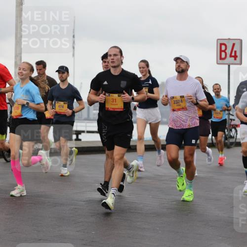 13.09.2026 - Kiel Lauf Andreas Tolksdorf http://msf.ph/oto/10400989 13.09.2026 10:58:48 Kiellinie 5971, 6746, 474, 39, 31, 2374, 2476, 4, 7097 meine-sportfotos.de