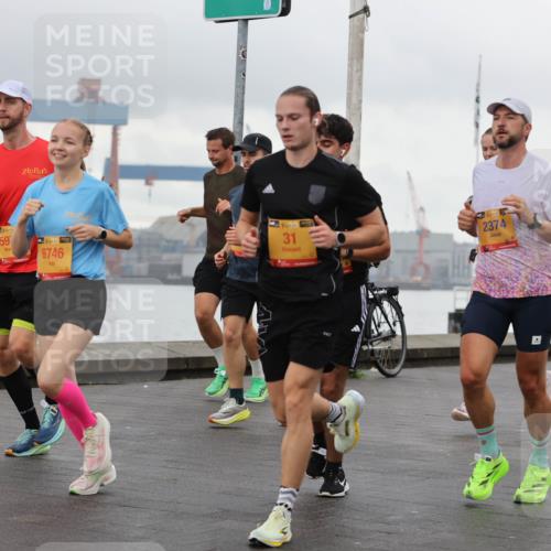 13.09.2026 - Kiel Lauf Andreas Tolksdorf http://msf.ph/oto/10401007 13.09.2026 10:58:49 Kiellinie 59, 1, 39, 6746, 31, 2374, 709 meine-sportfotos.de