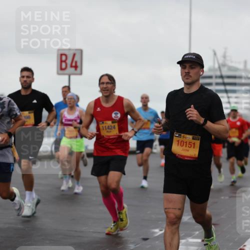 13.09.2026 - Kiel Lauf Andreas Tolksdorf http://msf.ph/oto/10401024 13.09.2026 10:58:51 Kiellinie 4, 198, 11424, 38, 10151 meine-sportfotos.de