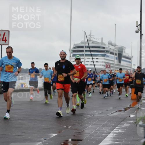 13.09.2026 - Kiel Lauf Andreas Tolksdorf http://msf.ph/oto/10401034 13.09.2026 10:58:52 Kiellinie 4, 3502, 22, 3163, 817, 3, 4290 meine-sportfotos.de