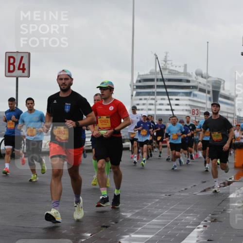 13.09.2026 - Kiel Lauf Andreas Tolksdorf http://msf.ph/oto/10401067 13.09.2026 10:58:54 Kiellinie 4, 817, 39, 3163, 12422, 3, 4290 meine-sportfotos.de