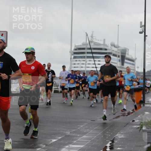 13.09.2026 - Kiel Lauf Andreas Tolksdorf http://msf.ph/oto/10401074 13.09.2026 10:58:54 Kiellinie 817, 3163, 39, 12422 meine-sportfotos.de