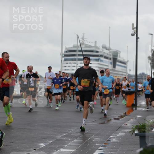 13.09.2026 - Kiel Lauf Andreas Tolksdorf http://msf.ph/oto/10401085 13.09.2026 10:58:55 Kiellinie 12422, 0, 4290, 11812 meine-sportfotos.de