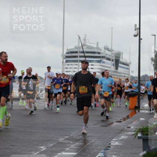 13.09.2026 - Kiel Lauf Andreas Tolksdorf http://msf.ph/oto/10401087 13.09.2026 10:58:55 Kiellinie 4, 0, 12422, 4290 meine-sportfotos.de