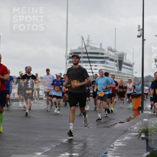 13.09.2026 - Kiel Lauf Andreas Tolksdorf http://msf.ph/oto/10401093 13.09.2026 10:58:55 Kiellinie 4, 11812, 72 meine-sportfotos.de