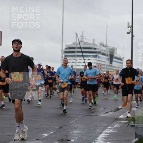 13.09.2026 - Kiel Lauf Andreas Tolksdorf http://msf.ph/oto/10401110 13.09.2026 10:58:56 Kiellinie 4, 4290, 3, 11812 meine-sportfotos.de