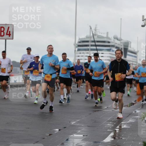 13.09.2026 - Kiel Lauf Andreas Tolksdorf http://msf.ph/oto/10401130 13.09.2026 10:58:57 Kiellinie 4, 6630, 505, 118 meine-sportfotos.de