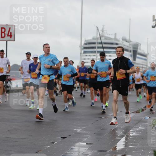 13.09.2026 - Kiel Lauf Andreas Tolksdorf http://msf.ph/oto/10401134 13.09.2026 10:58:57 Kiellinie 4, 505 meine-sportfotos.de