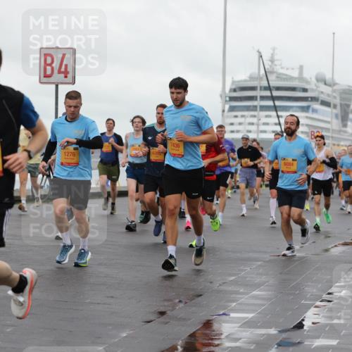13.09.2026 - Kiel Lauf Andreas Tolksdorf http://msf.ph/oto/10401150 13.09.2026 10:58:59 Kiellinie 4, 11812, 1276, 7861, 6395, 7436, 6084, 1814 meine-sportfotos.de