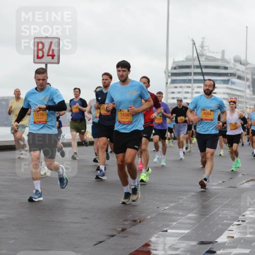 13.09.2026 - Kiel Lauf Andreas Tolksdorf http://msf.ph/oto/10401155 13.09.2026 10:58:59 Kiellinie 4, 1276, 7436, 6084 meine-sportfotos.de