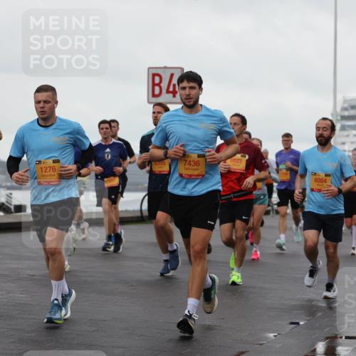 13.09.2026 - Kiel Lauf Andreas Tolksdorf http://msf.ph/oto/10401167 13.09.2026 10:59:00 Kiellinie 10605, 1276, 4, 38, 6395, 7436, 6622, 6084, 3 meine-sportfotos.de