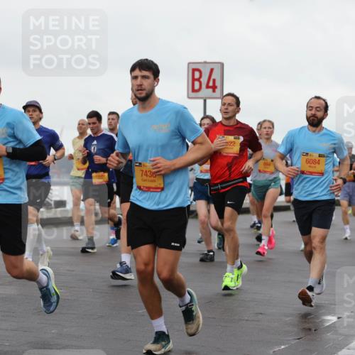 13.09.2026 - Kiel Lauf Andreas Tolksdorf http://msf.ph/oto/10401179 13.09.2026 10:59:01 Kiellinie 10605, 1276, 7436, 2774, 4, 22, 894, 6084 meine-sportfotos.de