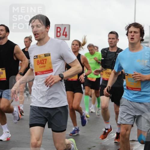 13.09.2026 - Kiel Lauf Andreas Tolksdorf http://msf.ph/oto/10401194 13.09.2026 10:59:17 Kiellinie 7038, 38, 8427, 4, 596, 532 meine-sportfotos.de