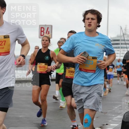 13.09.2026 - Kiel Lauf Andreas Tolksdorf http://msf.ph/oto/10401201 13.09.2026 10:59:17 Kiellinie 38, 38, 38, 8427, 38, 8659, 1, 39, 5960 meine-sportfotos.de