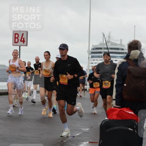 13.09.2026 - Kiel Lauf Andreas Tolksdorf http://msf.ph/oto/10401223 13.09.2026 10:59:18 Kiellinie 820, 4, 783, 39, 9836, 4991, 392, 8872, 11922 meine-sportfotos.de