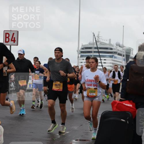 13.09.2026 - Kiel Lauf Andreas Tolksdorf http://msf.ph/oto/10401233 13.09.2026 10:59:19 Kiellinie 9836, 4, 2679, 7780, 39, 8872, 1, 39, 7804 meine-sportfotos.de